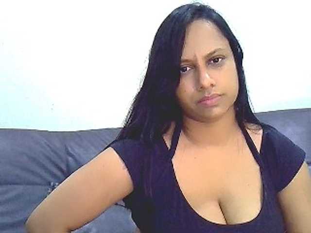 swaness10 live cam on BongaCams