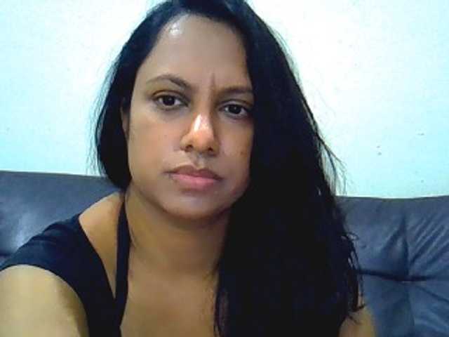 swaness10 live cam on BongaCams
