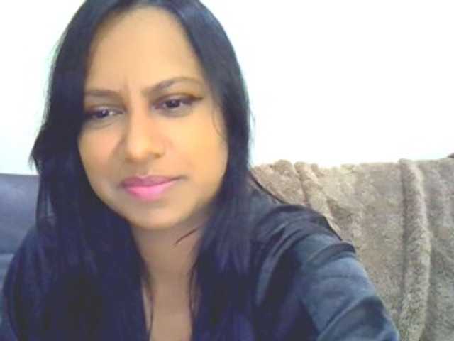 swaness10 live cam on BongaCams