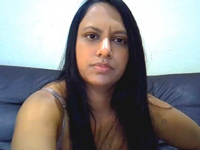swaness10 live cam on BongaCams