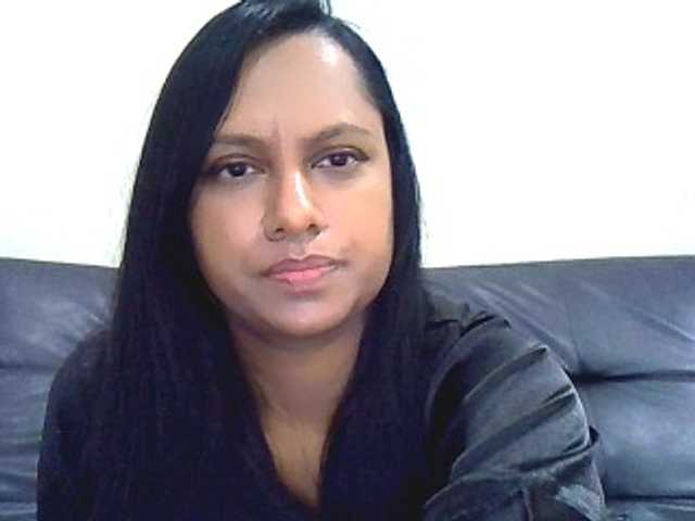 swaness10 live cam on BongaCams