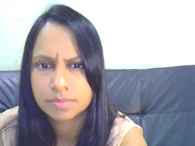 swaness10 live cam on BongaCams