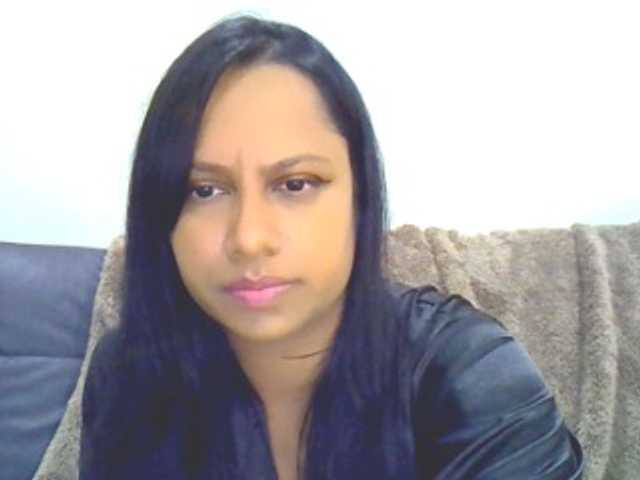swaness10 live cam on BongaCams