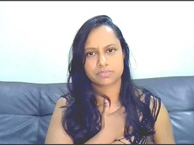 swaness10 live cam on BongaCams