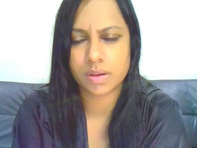 swaness10 live cam on BongaCams