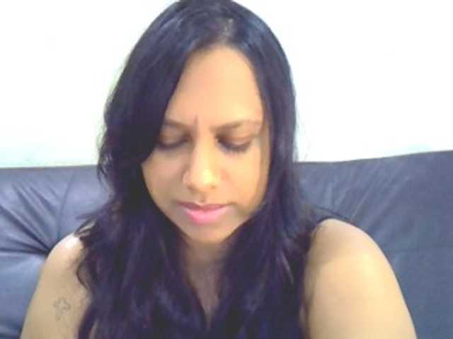 swaness10 live cam on BongaCams