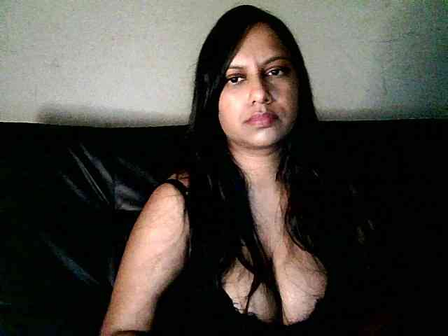 swaness10 Live Webcam on BongaCams