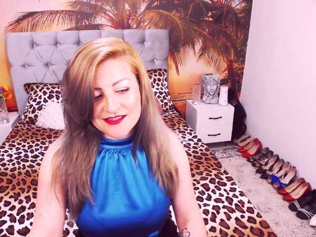 eviajoness's BongaCams show and profile