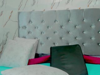 xionela Porn Show