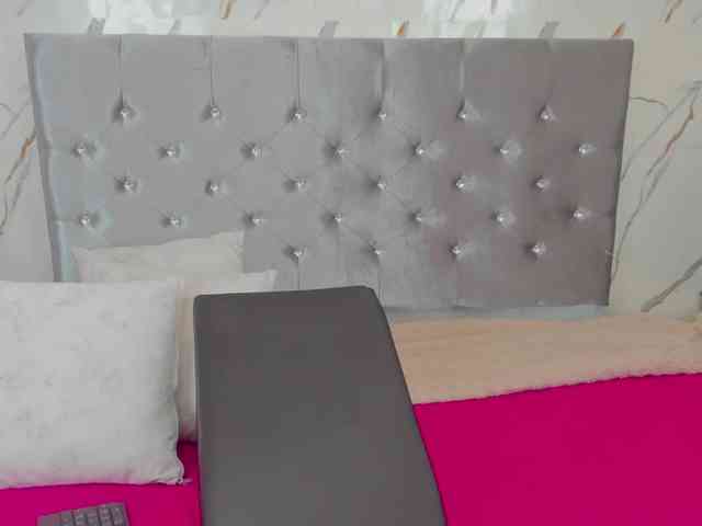 xionela webcam