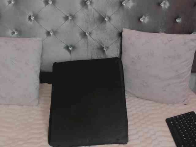 xionela webcam