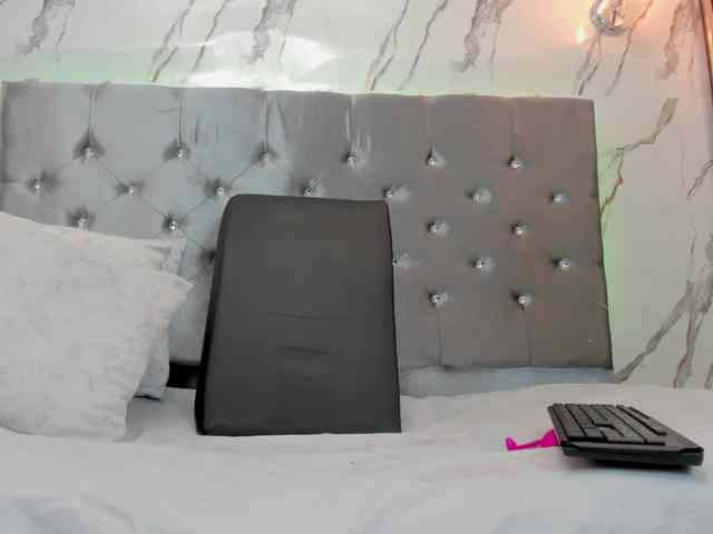 xionela webcam