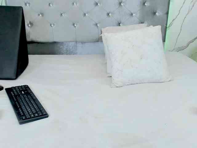 xionela webcam
