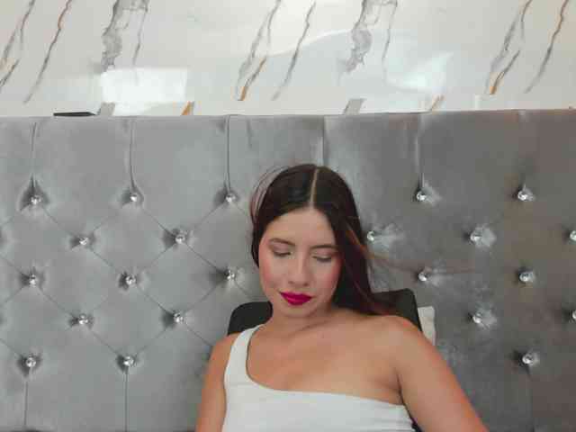 xionela webcam