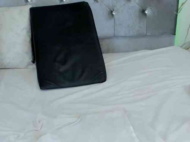 xionela webcam