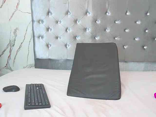xionela webcam