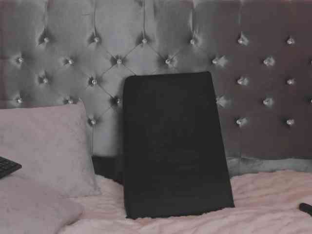 xionela webcam