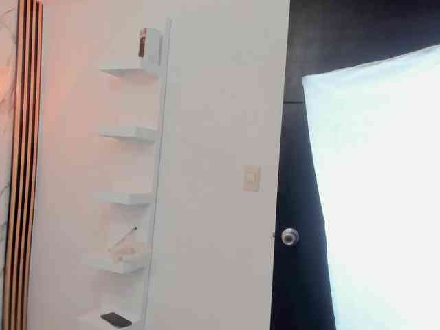 xionela webcam