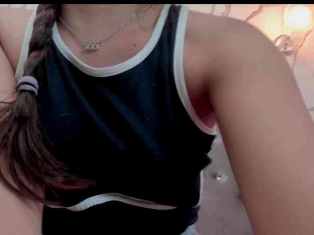 xionela webcam