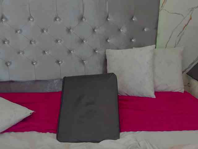 xionelagatee Live Webcam on BongaCams