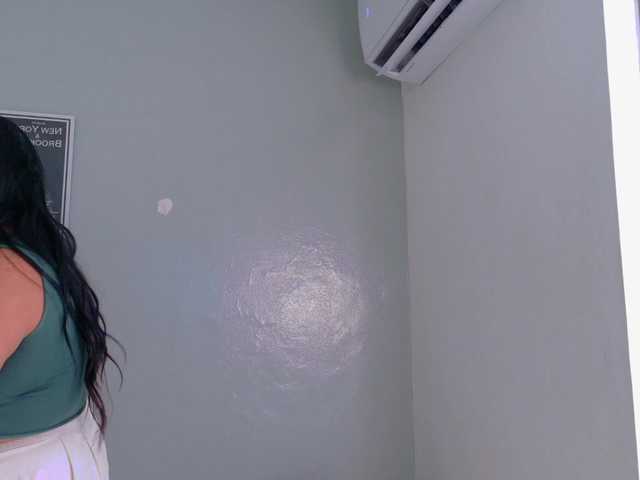 Kendalmiller live cam on BongaCams