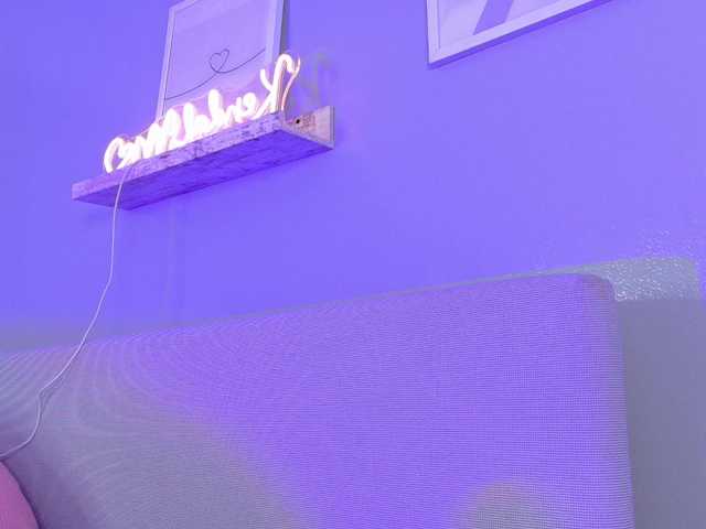 Kendalmiller live cam on BongaCams