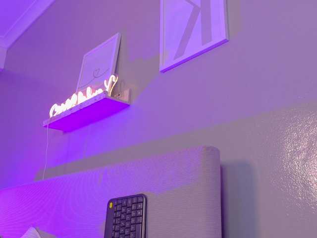 Kendalmiller live webcam show