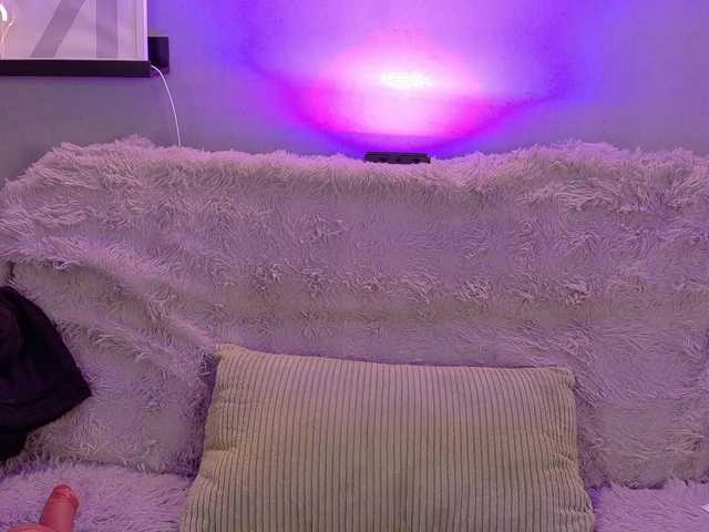 Kendalmiller live cam on BongaCams