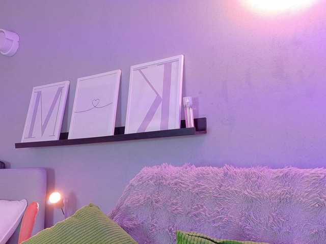 Kendalmiller live cam on BongaCams