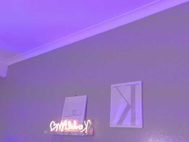 Kendalmiller live cam on BongaCams
