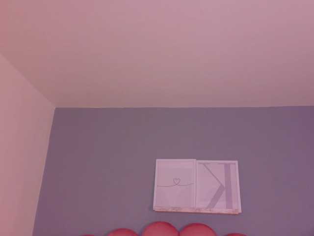Kendalmiller live cam on BongaCams