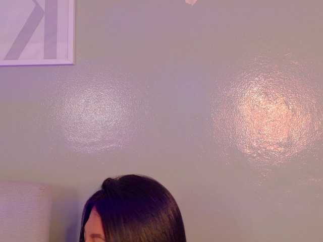 Kendalmiller live webcam show