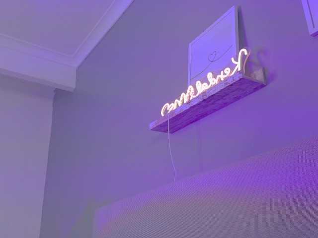 Kendalmiller live cam on BongaCams