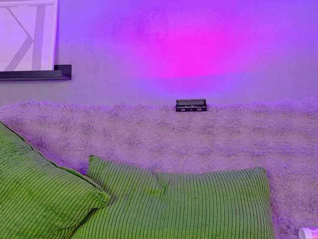 Kendalmiller live cam on BongaCams