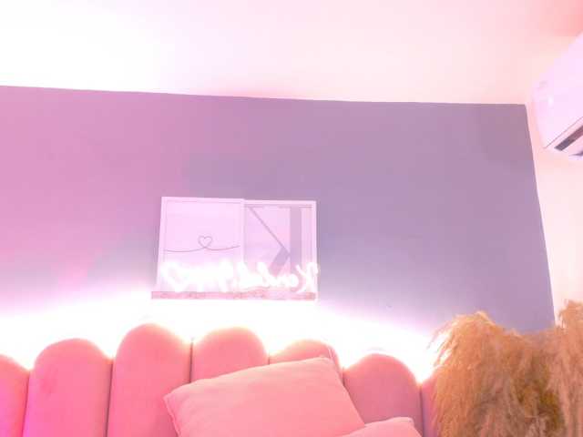 Kendalmiller live cam on BongaCams