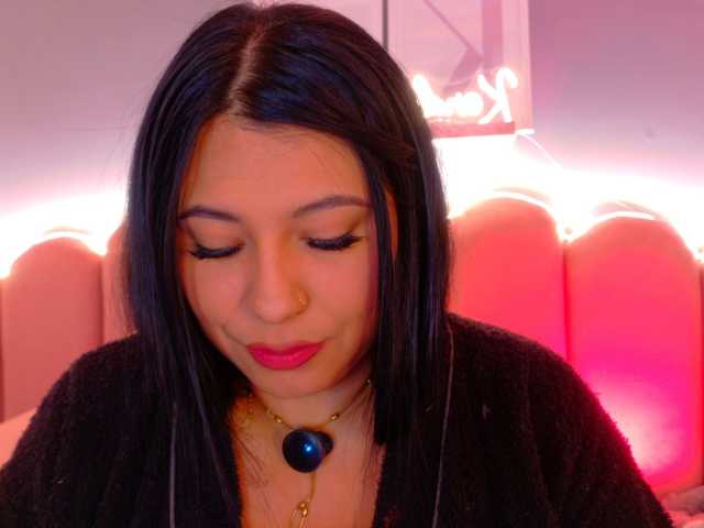 Kendalmiller live cam on BongaCams