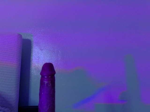 Kendalmiller live cam on BongaCams