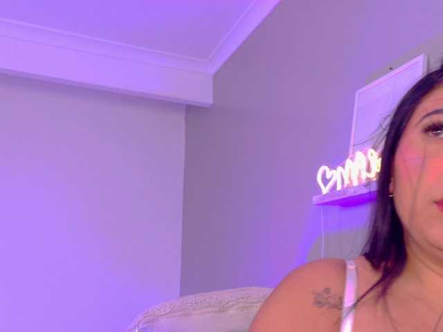 Kendalmiller live webcam show