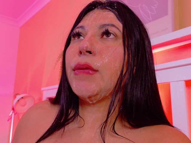 Kendalmiller's BongaCams show and profile