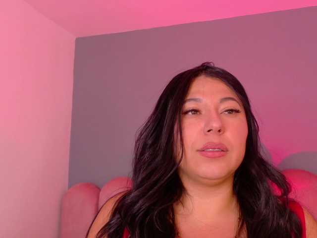 Kendalmiller live cam on BongaCams