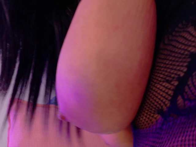 Kendalmiller live cam on BongaCams