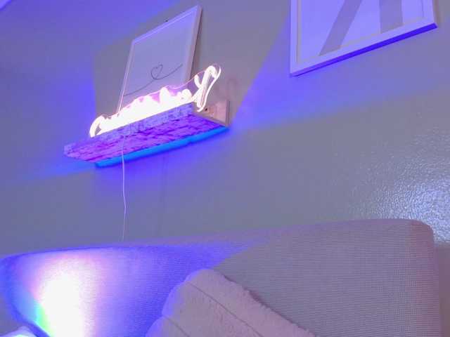 Kendalmiller live cam on BongaCams