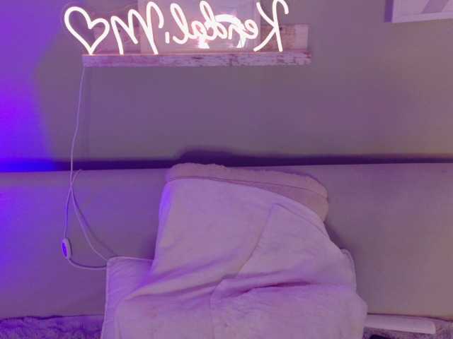 Kendalmiller live webcam show
