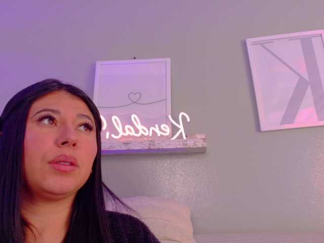 Kendalmiller live webcam show