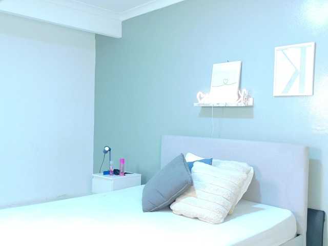 Kendalmiller live cam on BongaCams