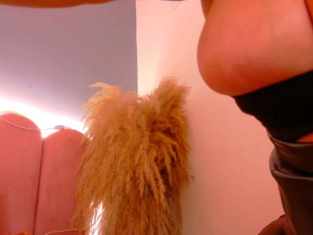 Kendalmiller live cam on BongaCams