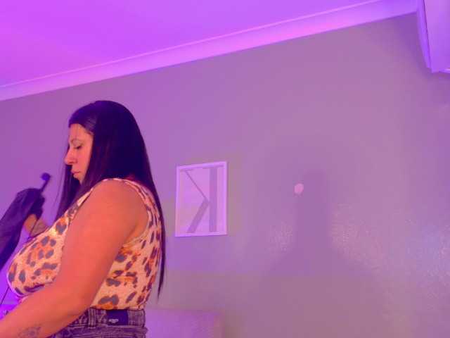 Kendalmiller live webcam show
