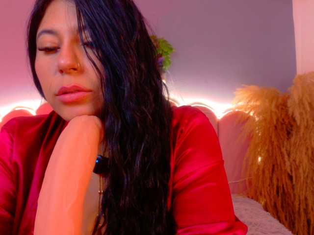 Kendalmiller live cam on BongaCams