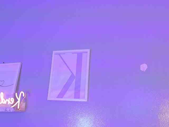 Kendalmiller webcam