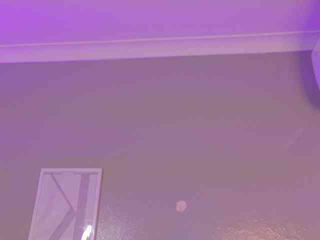 Kendalmiller webcam